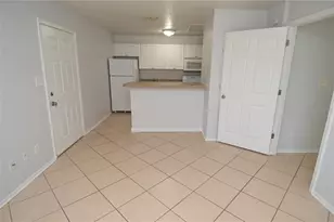 1400 Gandy Blvd N, Saint Petersburg, FL 33702 - Photo 5