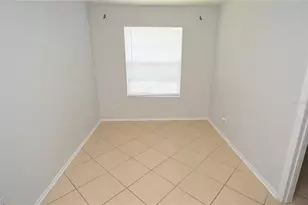 1400 Gandy Blvd N, Saint Petersburg, FL 33702 - Photo 21