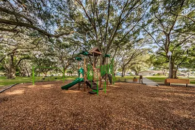 1614 Dale Circle N, Dunedin, FL 34698 - Photo 43