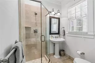 800 S Packwood Ave, Tampa, FL 33606 - Photo 33