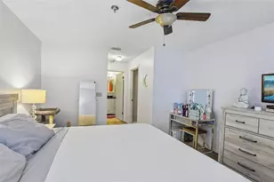 10263 Gandy Blvd N, Saint Petersburg, FL 33702 - Photo 11