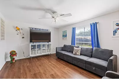 5906 Cypress Street, Zephyrhills, FL 33542 - Photo 11