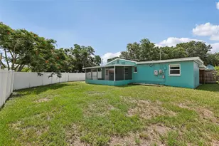 8090 68th St N, Pinellas Park, FL 33781 - Photo 31