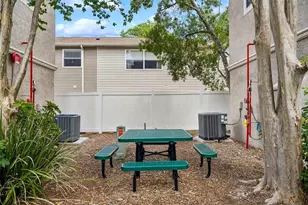 2613 Espana Ct, Tampa, FL 33609 - Photo 35