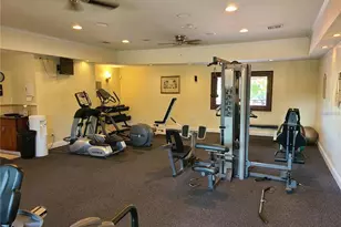 10265 Gandy Blvd N, Saint Petersburg, FL 33702 - Photo 29