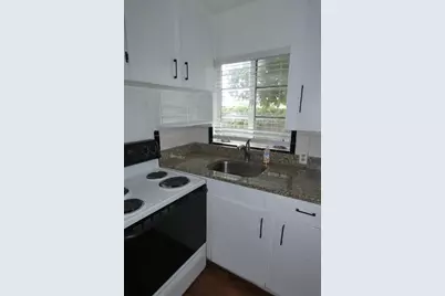 2567 15th Avenue N #2, Saint Petersburg, FL 33713 - Photo 5