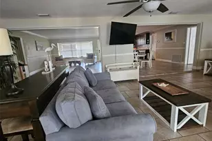 1417 27th St W, Bradenton, FL 34205 - Photo 15