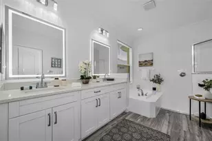 3052 Sunwatch Dr, Wesley Chapel, FL 33544 - Photo 19