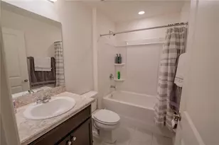 10561 Laguna Plains Dr, Riverview, FL 33578 - Photo 15