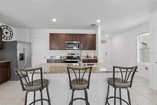 17053 Oval Rum Dr, Wimauma, FL 33598 - Photo 15