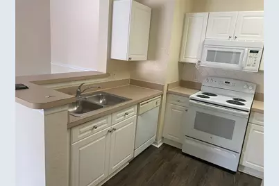18001 Richmond Place Drive #222, Tampa, FL 33647 - Photo 5