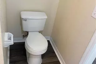 18001 Richmond Pl Dr, Tampa, FL 33647 - Photo 27
