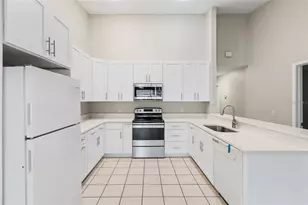 37210 Grassy Hill Ln, Dade City, FL 33525 - Photo 5