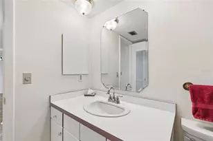 7600 Sun Island Dr S, South Pasadena, FL 33707 - Photo 39