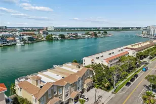620 Bayway Blvd, Clearwater Beach, FL 33767 - Photo 3