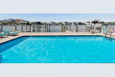620 Bayway Boulevard #5, Clearwater Beach, FL 33767 - Photo 3