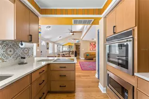 601 45th St N, Saint Petersburg, FL 33713 - Photo 17