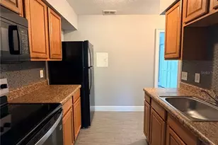 1921 Dr Martin Luther King Jr Street N, Saint Petersburg, FL 33704 - Photo 5