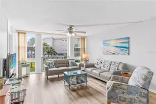7400 Sun Island Dr S, South Pasadena, FL 33707 - Photo 15
