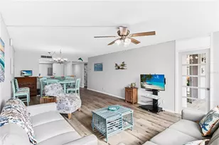 7400 Sun Island Dr S, South Pasadena, FL 33707 - Photo 17