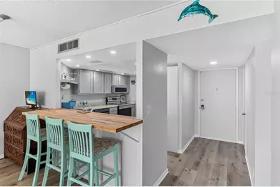 7400 Sun Island Drive S #203, South Pasadena, FL 33707 - Photo 9