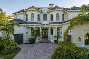 4133 Causeway Vista Dr, Tampa, FL 33615 - Photo 1