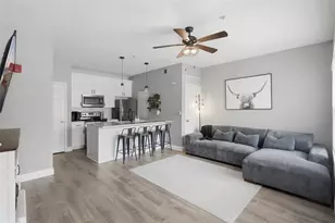 10764 70th Ave, Seminole, FL 33772 - Photo 5