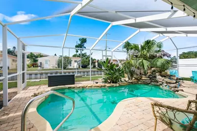 580 Baywood Drive N, Dunedin, FL 34698 - Photo 35