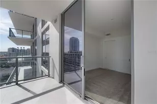 275 1st Ave S, Saint Petersburg, FL 33701 - Photo 29