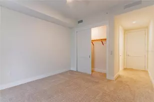 275 1st Ave S, Saint Petersburg, FL 33701 - Photo 31