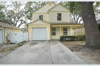 7605 Glades Court, Tampa, FL 33637 - Photo 1