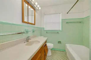 869 53rd Ave S, Saint Petersburg, FL 33705 - Photo 9