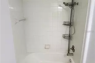11404 Holmbridge Ln, Riverview, FL 33579 - Photo 9