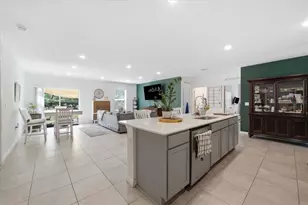 15186 Duck Hawk Rd, Weeki Wachee, FL 34614 - Photo 27