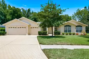 3187 Sterling St, Tarpon Springs, FL 34688 - Photo 3