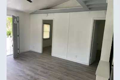 1812 E Okaloosa Avenue, Tampa, FL 33604 - Photo 9