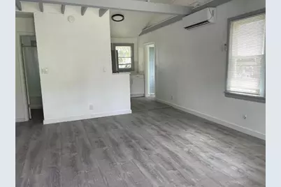 1812 E Okaloosa Avenue, Tampa, FL 33604 - Photo 7