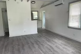 1812 E Okaloosa Ave, Tampa, FL 33604 - Photo 7