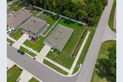 1702 Johnson Pointe Drive, Plant City, FL 33566 - Photo 25