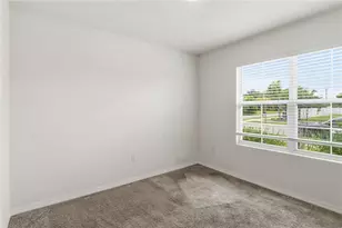 1702 Johnson Pointe Dr, Plant City, FL 33566 - Photo 15