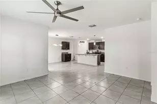 1702 Johnson Pointe Dr, Plant City, FL 33566 - Photo 7