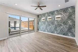 8249 Ivy Stark Blvd, Wesley Chapel, FL 33545 - Photo 17