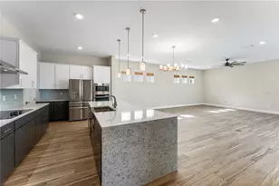 8249 Ivy Stark Blvd, Wesley Chapel, FL 33545 - Photo 15