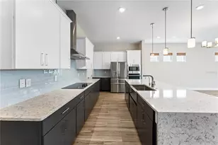 8249 Ivy Stark Blvd, Wesley Chapel, FL 33545 - Photo 13