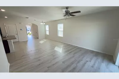 32724 Ansley Bloom Lane, Wesley Chapel, FL 33543 - Photo 7