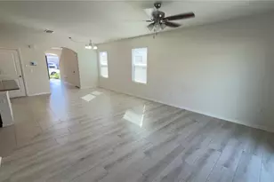 32724 Ansley Bloom Ln, Wesley Chapel, FL 33543 - Photo 7