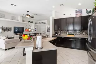 35124 Deerfield Oaks Dr, Zephyrhills, FL 33541 - Photo 7