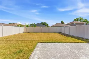 10257 Newminster Loop, Ruskin, FL 33573 - Photo 35