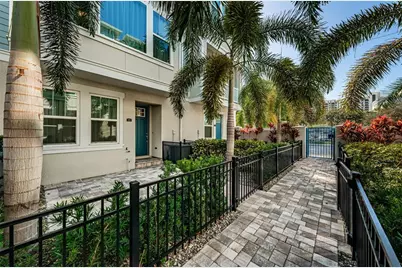 815 Burlington Avenue N, Saint Petersburg, FL 33701 - Photo 21