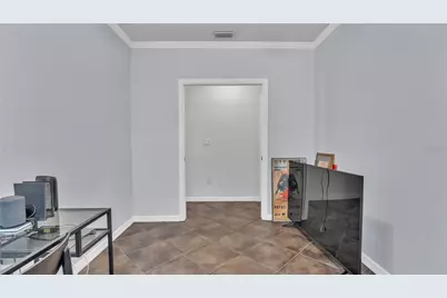 1103 W Kirby Street, Tampa, FL 33604 - Photo 11